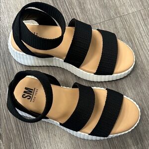 SM New York Black and White Strappy Sandals